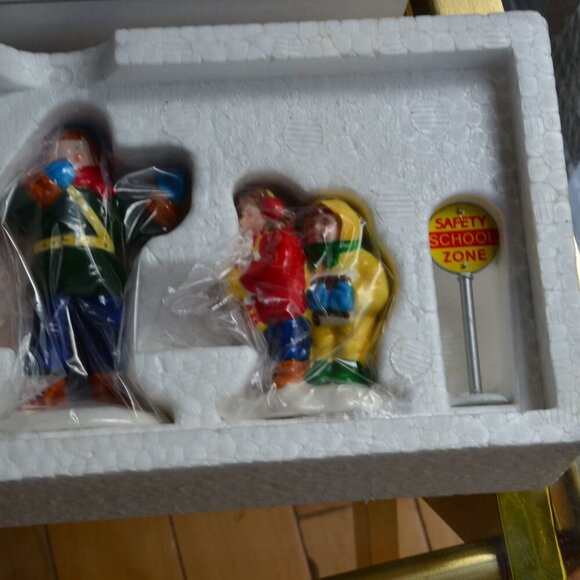 Dept 56 Department 56 Safety Patrol Original Snow Village - Picture 4 of 7